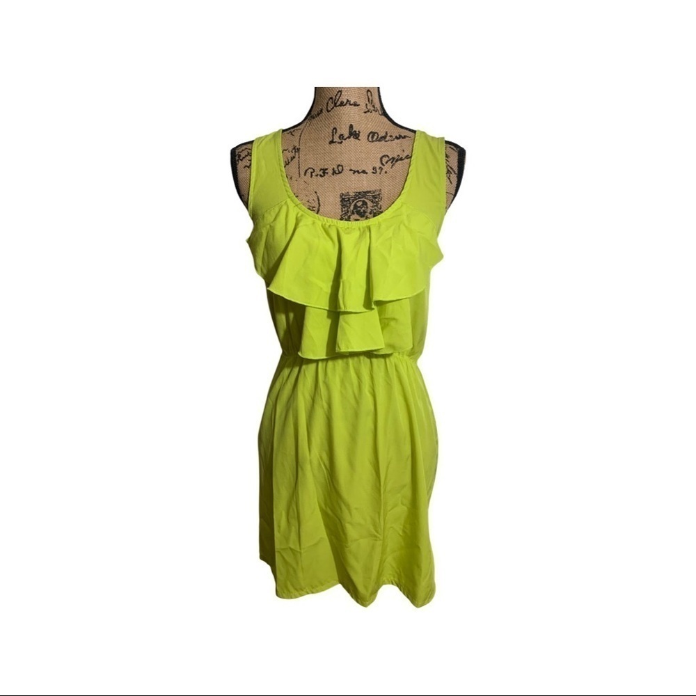 Pinky Dress Size Small